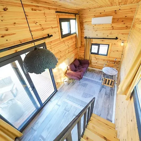 Apartment Pavlonyaguestfarm *